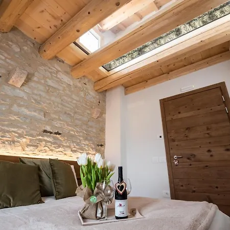 Antico Borgo Brunelli *