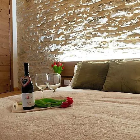 Antico Borgo Brunelli Hotel *