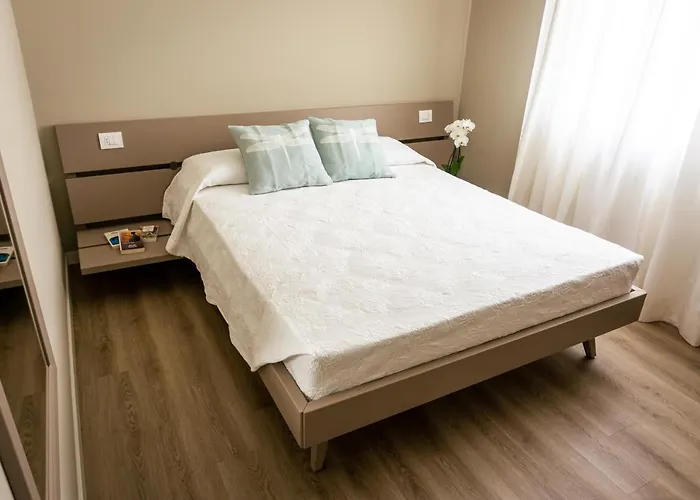 Hotel Antico Borgo Brunelli *